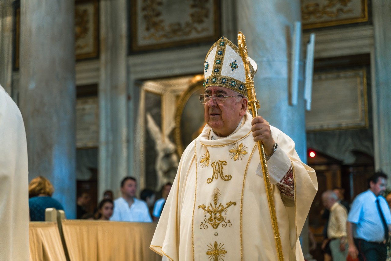 Madonna performing live in 2025